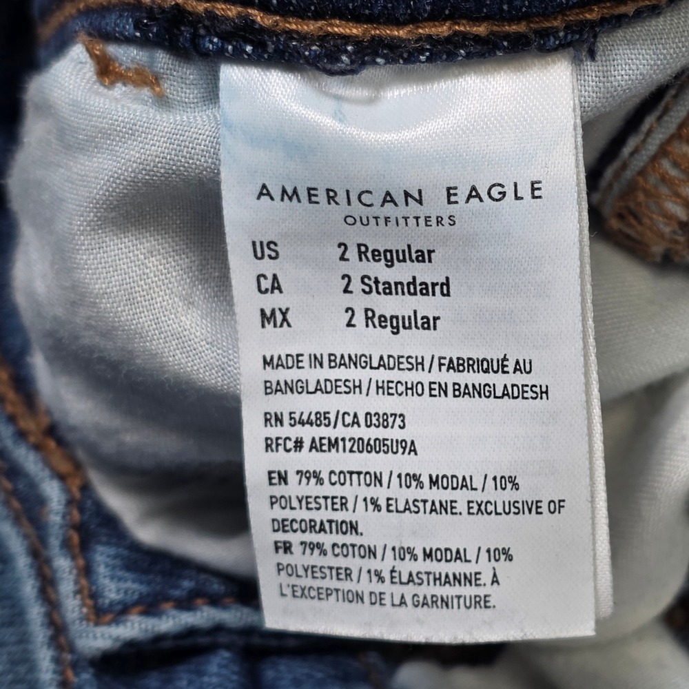 American Eagle Mom Jeans Women's Size 2 Regular Blue Medium Wash Button Fly - Picture 5 of 10